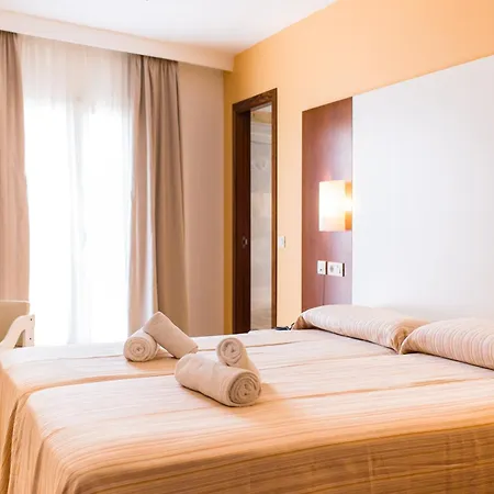 Sagitario Hostal Ciutadella-3